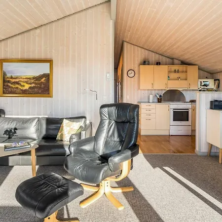 6 Person In * Hemmet