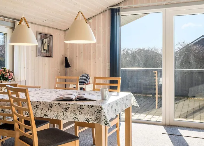 6 Person In Tatil Evi