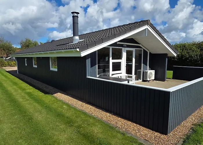 6 Person In Tatil Evi